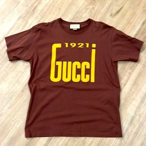 Gucci 1921 Logo T Shirt Size Medium